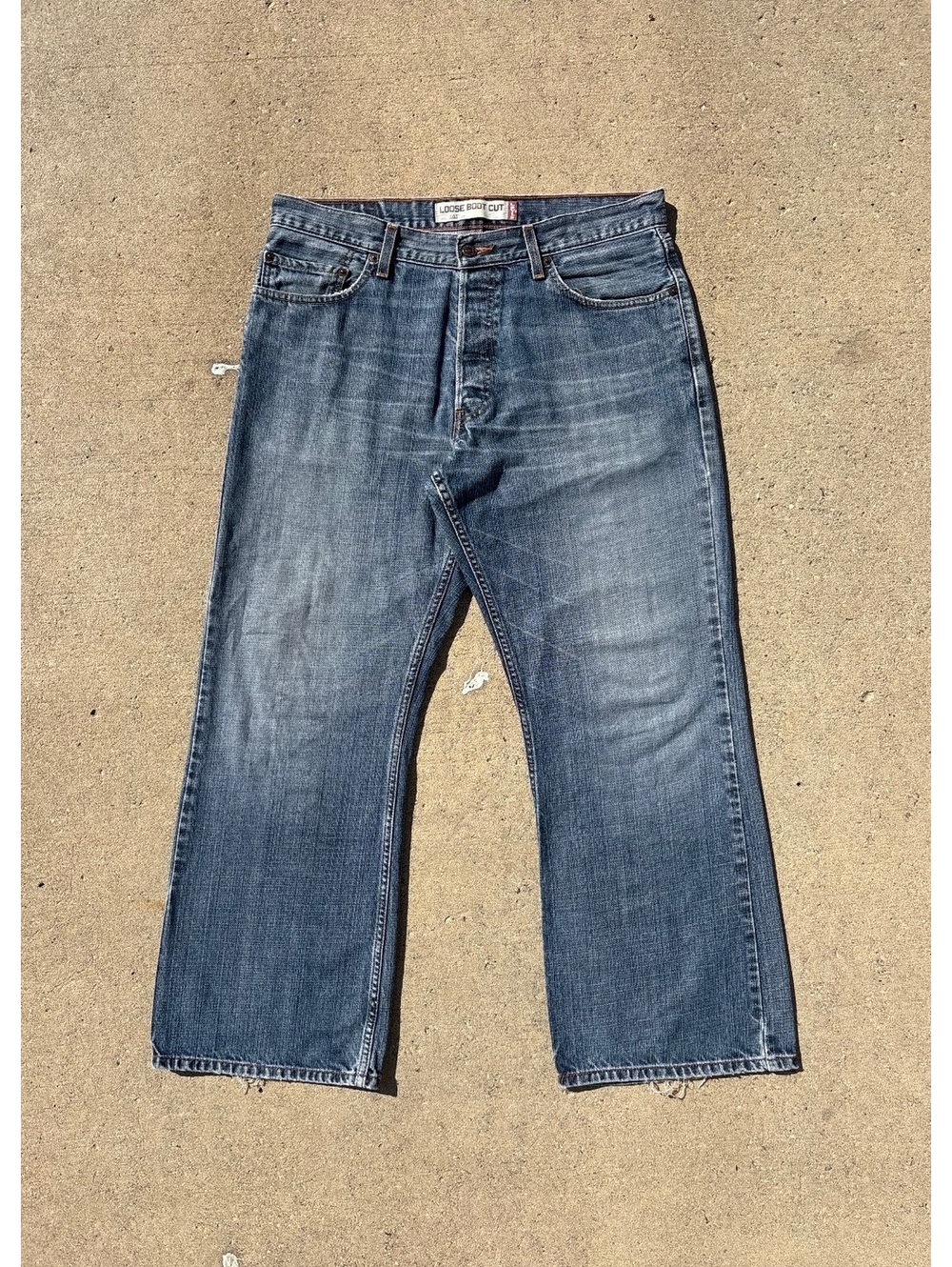 Vintage Levi's 567 Loose Bootcut Faded Y2K Jeans 34x30